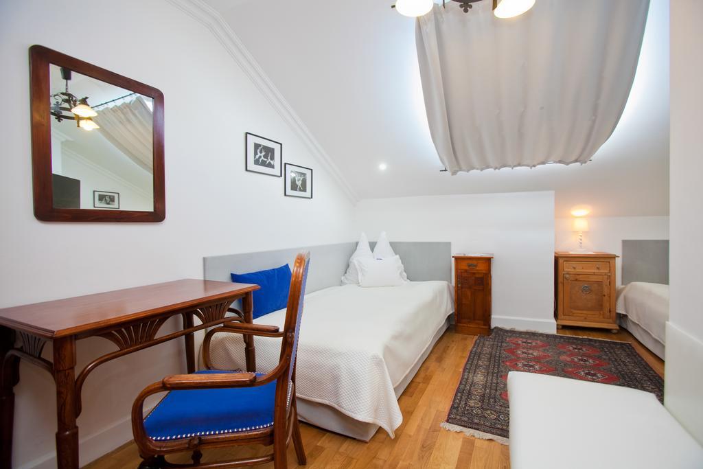 Boutique Hotel Szarcsa Székesfehérvár المظهر الخارجي الصورة